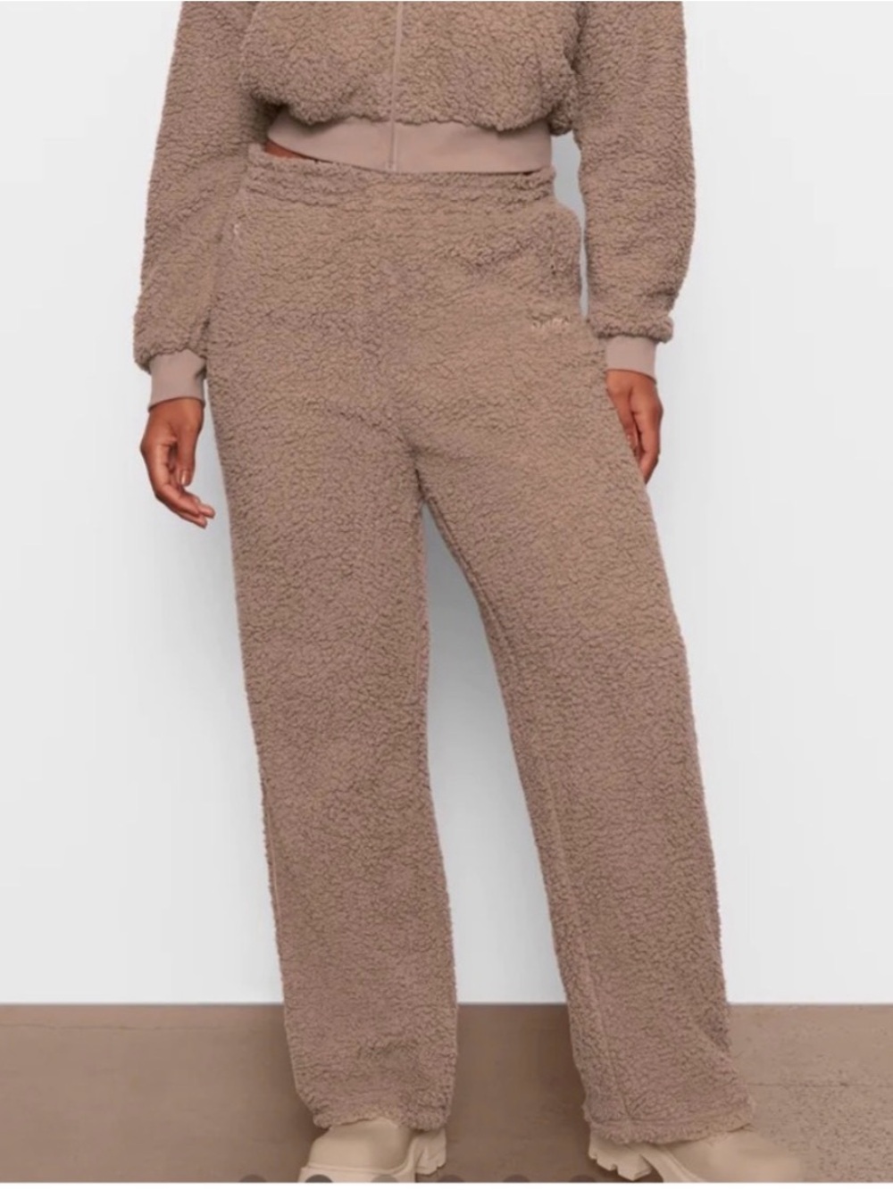 SKIMS NWT Teddy Sherpa Lounge Pants